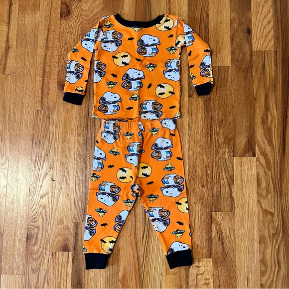 Snoopy Halloween 18M Pajamas - Picture 1 of 4